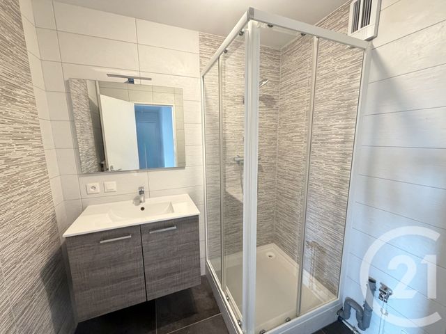 Appartement F3 à louer - 3 pièces - 67.61 m2 - MONTBELIARD - 25 - FRANCHE-COMTE - Century 21 Les Portes De L'Est