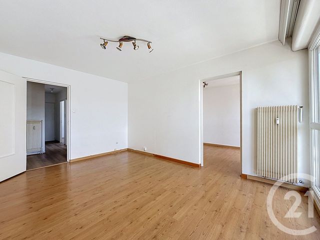 Appartement F4 à vendre - 4 pièces - 71.79 m2 - MONTBELIARD - 25 - FRANCHE-COMTE - Century 21 Les Portes De L'Est