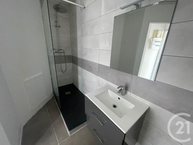 Appartement F2 à louer - 2 pièces - 58.1 m2 - BELFORT - 90 - FRANCHE-COMTE - Century 21 Les Portes De L'Est