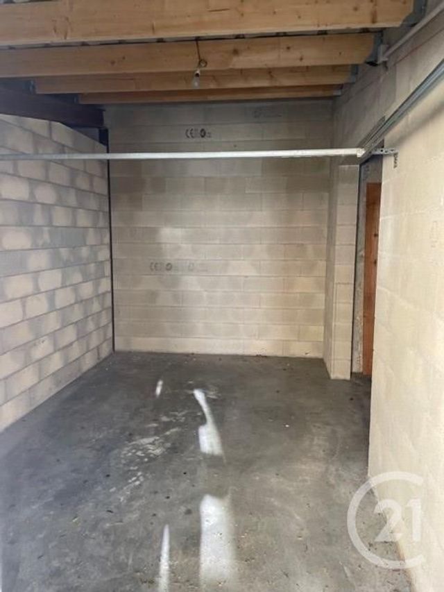 parking à louer - 15.0 m2 - VALENTIGNEY - 25 - FRANCHE-COMTE - Century 21 Les Portes De L'Est