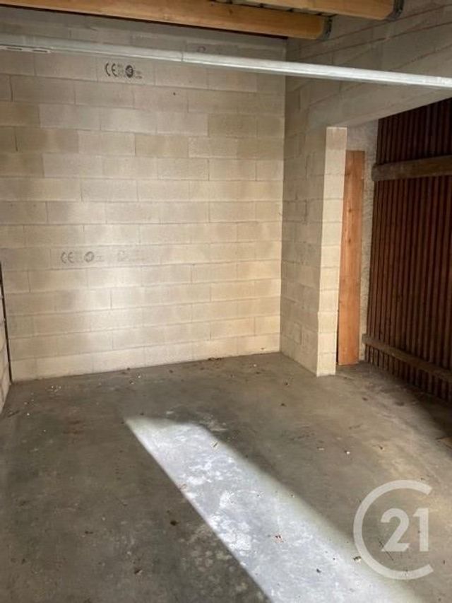 parking à louer - 15.0 m2 - VALENTIGNEY - 25 - FRANCHE-COMTE - Century 21 Les Portes De L'Est