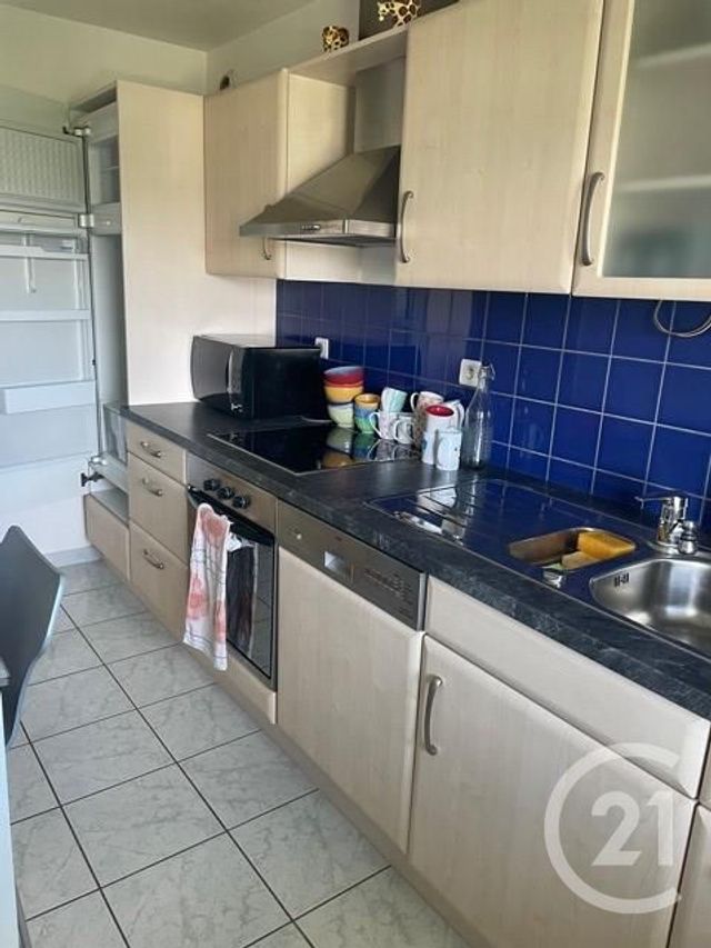 Appartement F3 à louer - 3 pièces - 63.37 m2 - MONTBELIARD - 25 - FRANCHE-COMTE - Century 21 Les Portes De L'Est