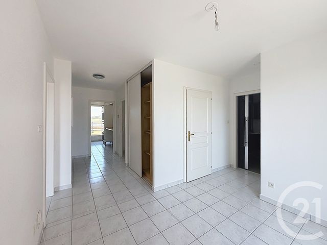 Appartement F3 à louer - 3 pièces - 72.55 m2 - MONTBELIARD - 25 - FRANCHE-COMTE - Century 21 Les Portes De L'Est