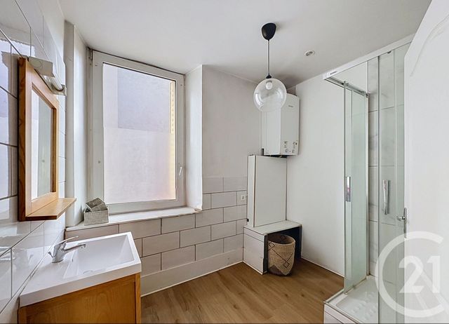 Appartement F3 à louer - 3 pièces - 77.72 m2 - BELFORT - 90 - FRANCHE-COMTE - Century 21 Les Portes De L'Est