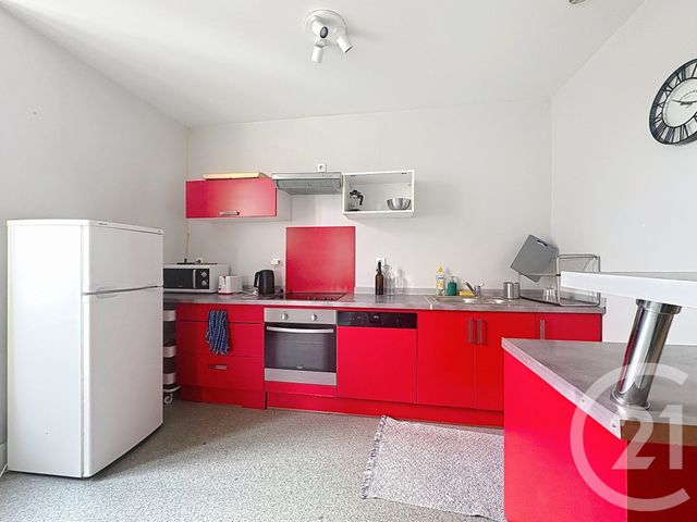 Appartement F3 à louer - 3 pièces - 77.72 m2 - BELFORT - 90 - FRANCHE-COMTE - Century 21 Les Portes De L'Est