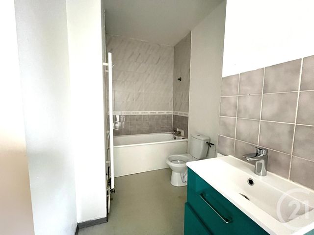 Appartement F2 à louer - 2 pièces - 35.0 m2 - AUDINCOURT - 25 - FRANCHE-COMTE - Century 21 Les Portes De L'Est