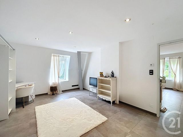 Appartement F3 à louer - 3 pièces - 76.27 m2 - VALENTIGNEY - 25 - FRANCHE-COMTE - Century 21 Les Portes De L'Est