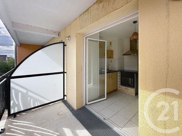 Appartement F3 à vendre - 3 pièces - 64.4 m2 - AUDINCOURT - 25 - FRANCHE-COMTE - Century 21 Les Portes De L'Est