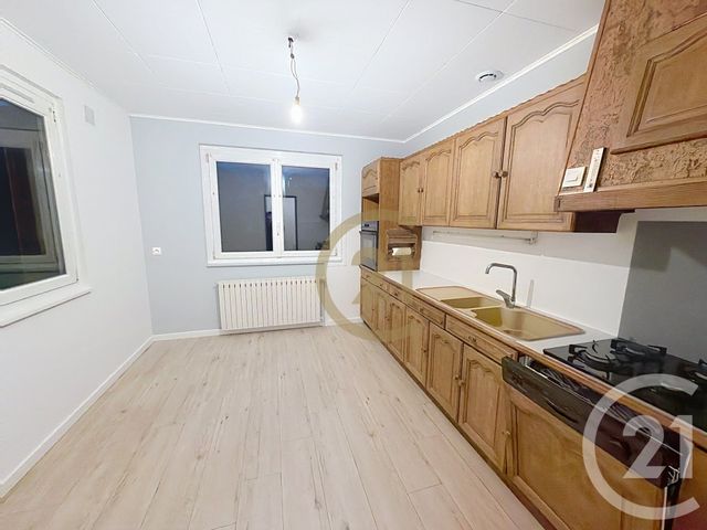 maison à louer - 5 pièces - 79.5 m2 - RANG - 25 - FRANCHE-COMTE - Century 21 Les Portes De L'Est