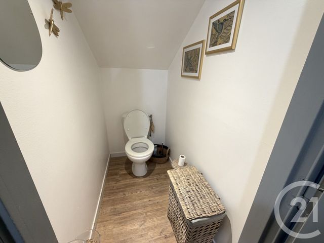 Appartement F3 à vendre - 3 pièces - 60.75 m2 - VALENTIGNEY - 25 - FRANCHE-COMTE - Century 21 Les Portes De L'Est