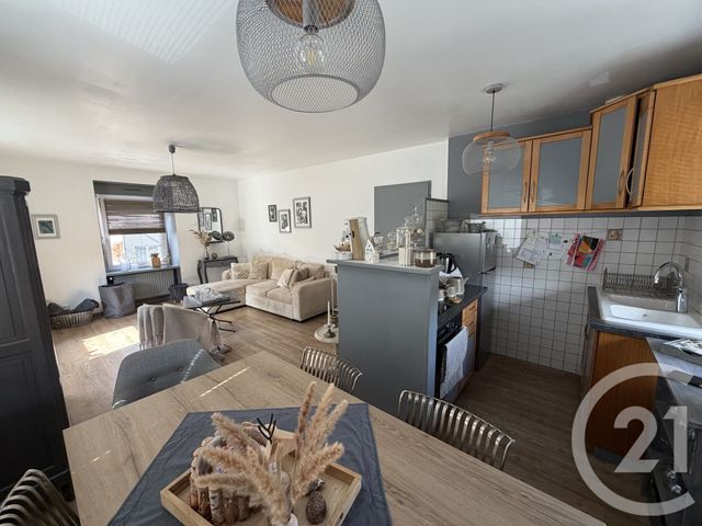 Appartement F3 à vendre - 3 pièces - 60.75 m2 - VALENTIGNEY - 25 - FRANCHE-COMTE - Century 21 Les Portes De L'Est