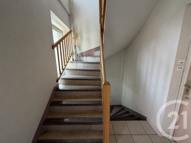 Appartement F3 à vendre - 3 pièces - 60.75 m2 - VALENTIGNEY - 25 - FRANCHE-COMTE - Century 21 Les Portes De L'Est