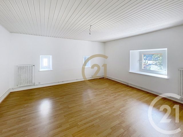 Appartement F4 à louer - 4 pièces - 89.6 m2 - HERIMONCOURT - 25 - FRANCHE-COMTE - Century 21 Les Portes De L'Est