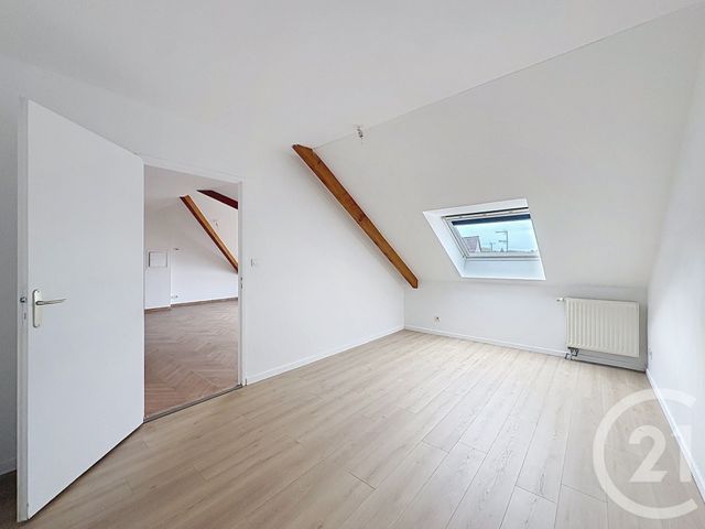 Appartement F5 à louer - 5 pièces - 93.3 m2 - ETUPES - 25 - FRANCHE-COMTE - Century 21 Les Portes De L'Est