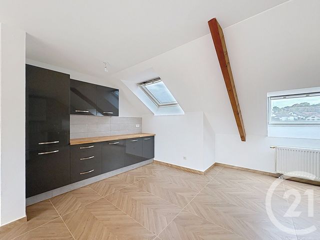 Appartement F5 à louer - 5 pièces - 93.3 m2 - ETUPES - 25 - FRANCHE-COMTE - Century 21 Les Portes De L'Est