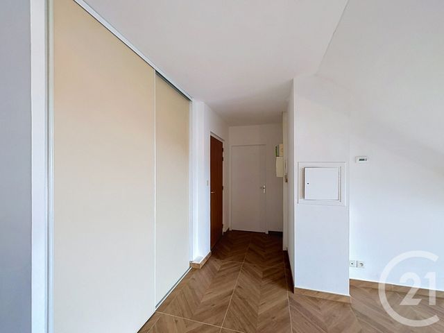 Appartement F5 à louer - 5 pièces - 93.3 m2 - ETUPES - 25 - FRANCHE-COMTE - Century 21 Les Portes De L'Est