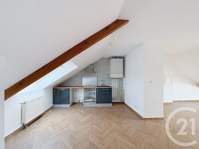 Appartement F5 à louer - 5 pièces - 93.3 m2 - ETUPES - 25 - FRANCHE-COMTE - Century 21 Les Portes De L'Est